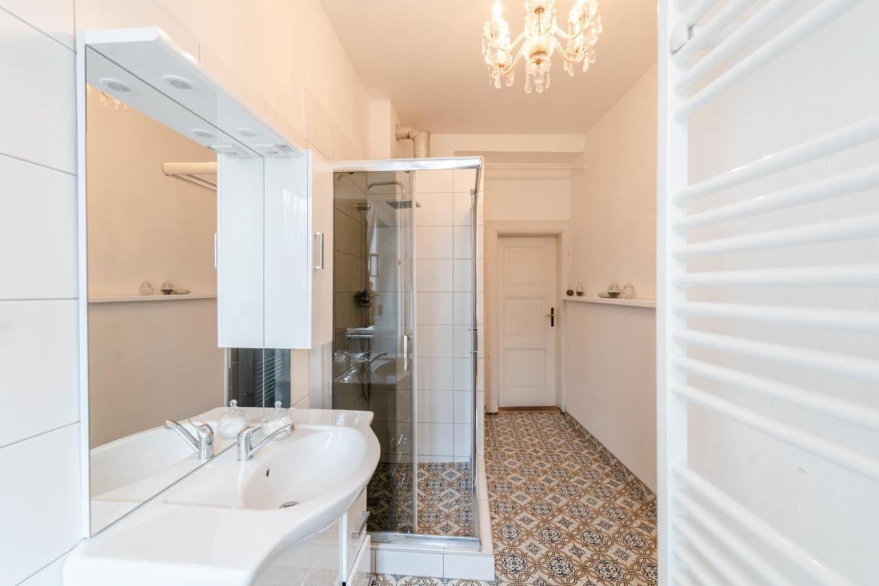 Frida Apartman Братислава Экстерьер фото