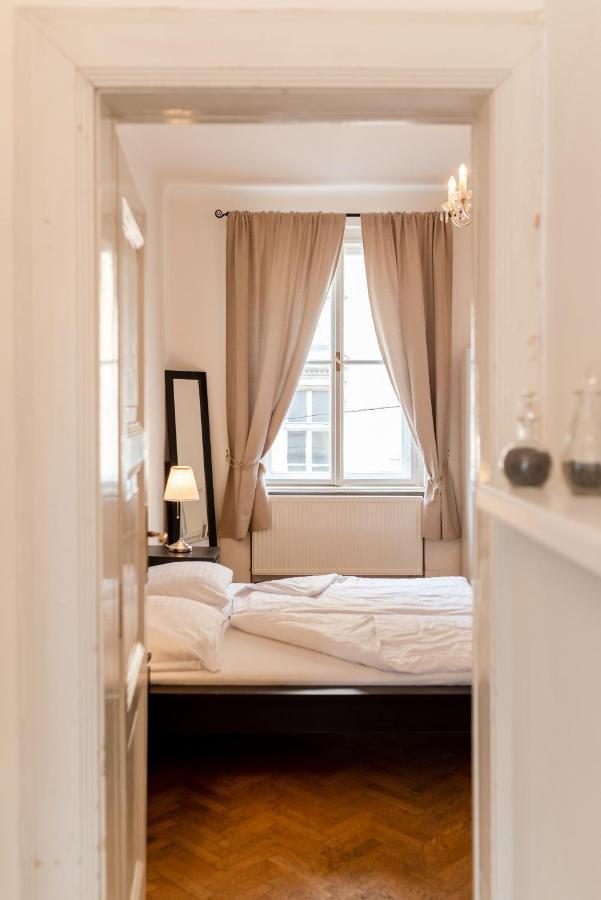 Frida Apartman Братислава Экстерьер фото
