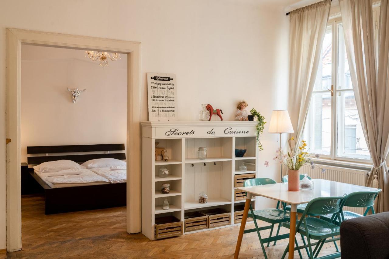 Frida Apartman Братислава Экстерьер фото