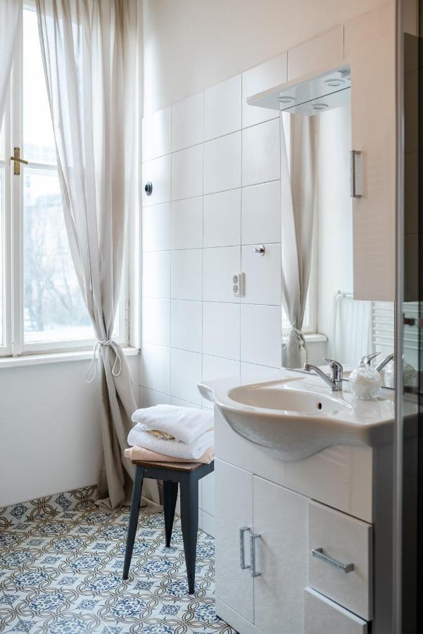 Frida Apartman Братислава Экстерьер фото
